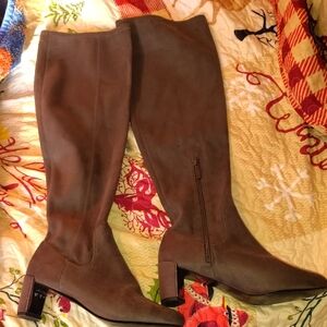 Nine West Elegant Gray Suede Knee-High Women's Boots